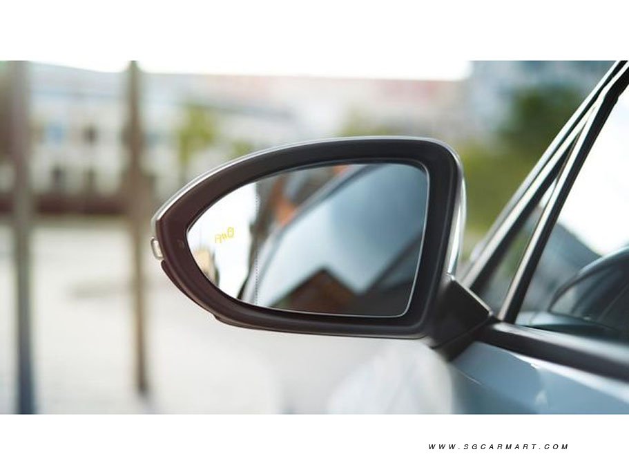 https://i.i-sgcm.com/new_cars/cars/11500/11500_g70