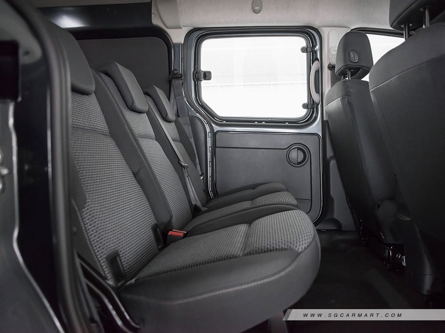 https://i.i-sgcm.com/new_cars/cars/11501/11501_g11