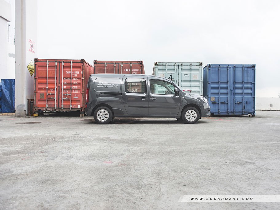 https://i.i-sgcm.com/new_cars/cars/11501/11501_g3