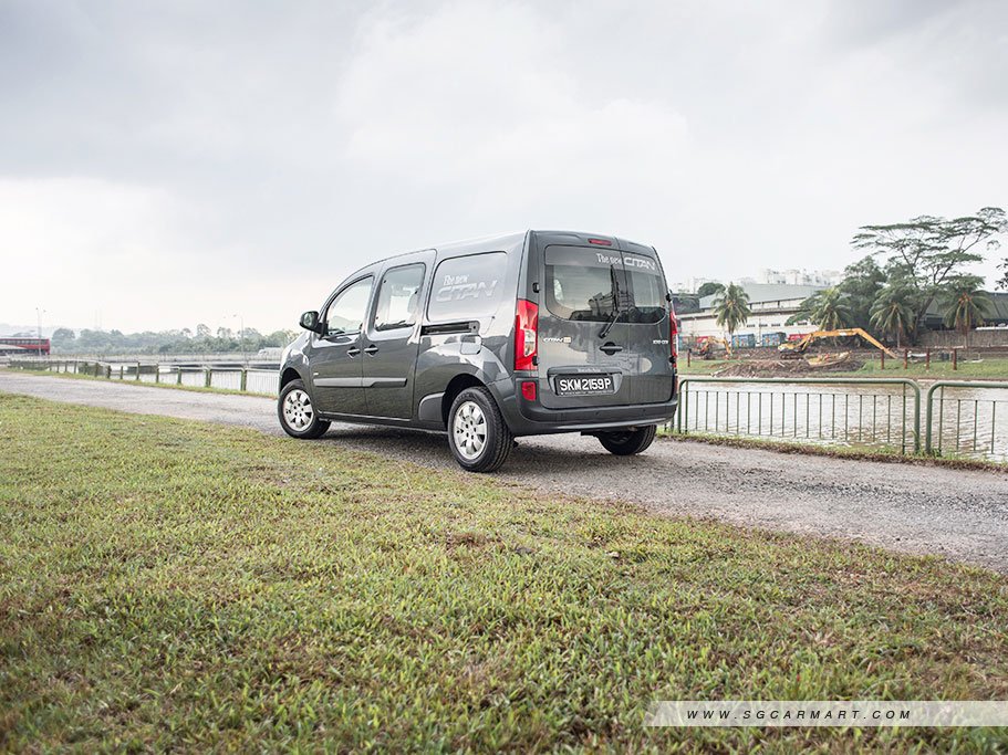 https://i.i-sgcm.com/new_cars/cars/11501/11501_g5