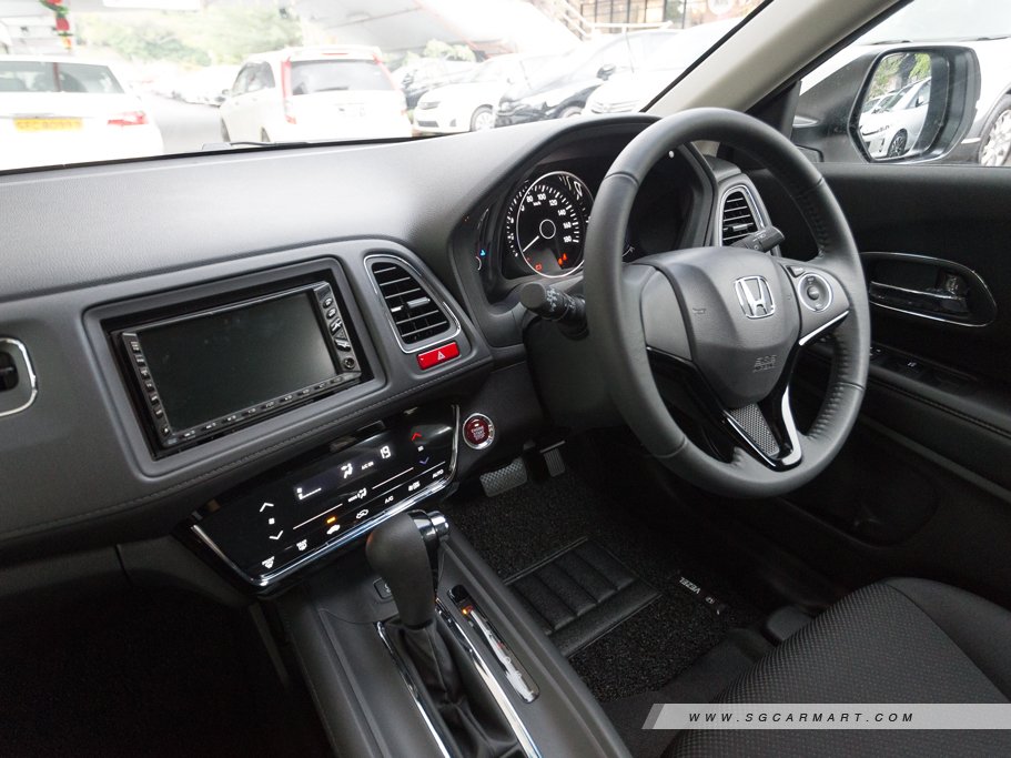 https://i.i-sgcm.com/new_cars/cars/11503/11503_g19