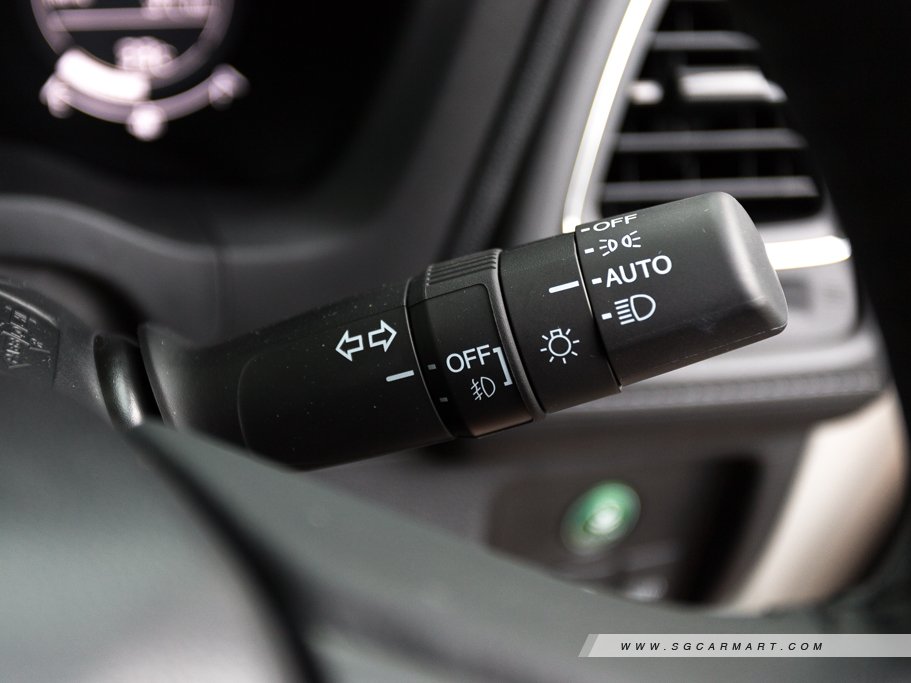 https://i.i-sgcm.com/new_cars/cars/11503/11503_g22