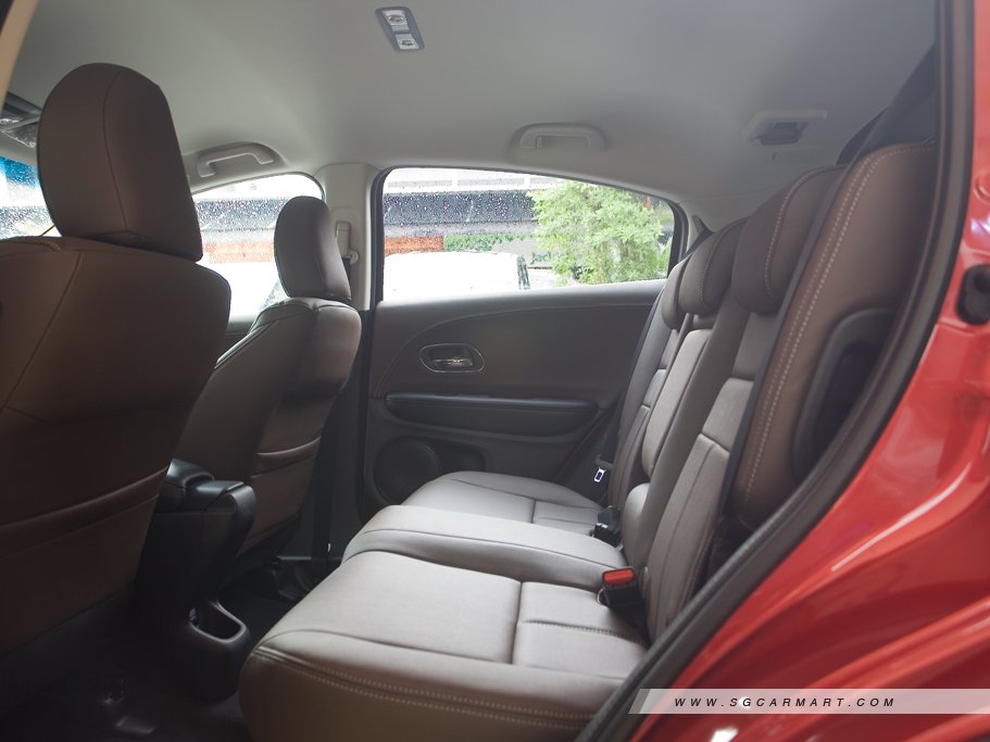 https://i.i-sgcm.com/new_cars/cars/11503/11503_g41