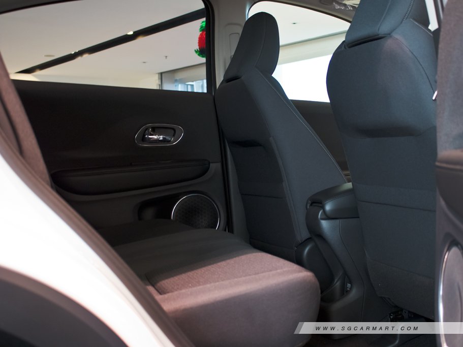 https://i.i-sgcm.com/new_cars/cars/11503/11503_g61