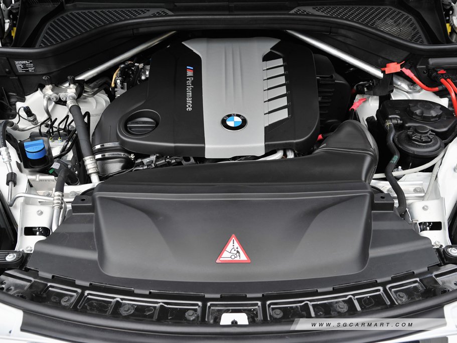 https://i.i-sgcm.com/new_cars/cars/11506/11506_g16
