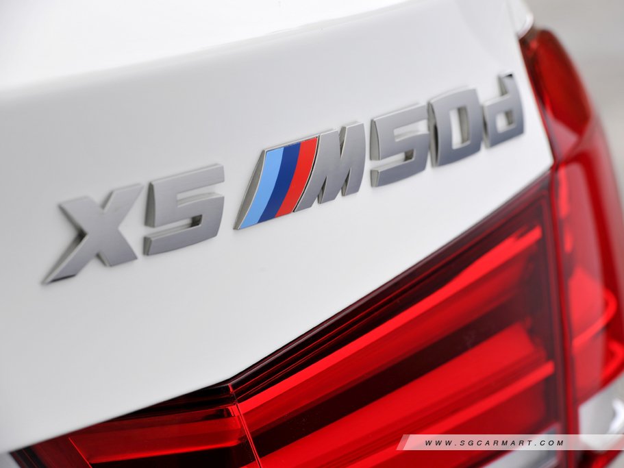 https://i.i-sgcm.com/new_cars/cars/11506/11506_g8