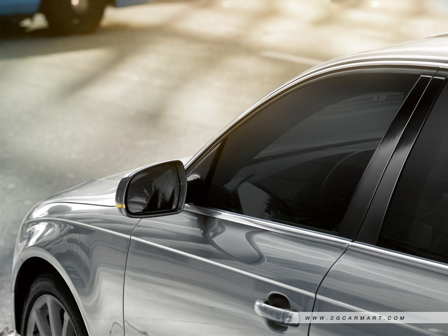 https://i.i-sgcm.com/new_cars/cars/11507/11507_g8