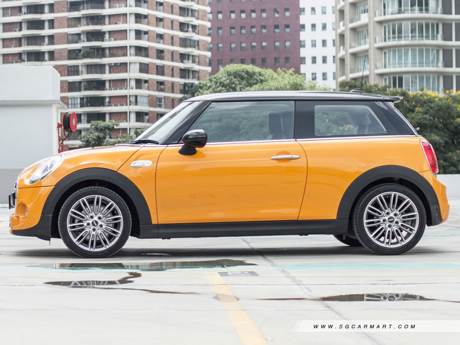 https://i.i-sgcm.com/new_cars/cars/11508/11508_g28