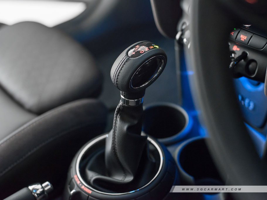 https://i.i-sgcm.com/new_cars/cars/11509/11509_g39