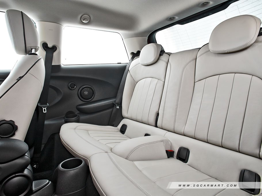 https://i.i-sgcm.com/new_cars/cars/11509/11509_g9