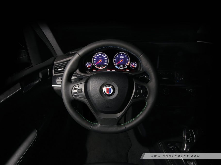 https://i.i-sgcm.com/new_cars/cars/11511/11511_g9