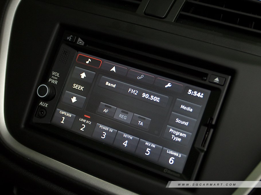 https://i.i-sgcm.com/new_cars/cars/11516/11516_g24