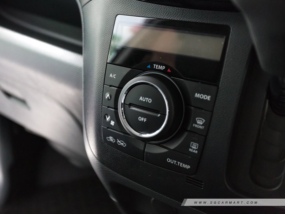 https://i.i-sgcm.com/new_cars/cars/11517/11517_g24