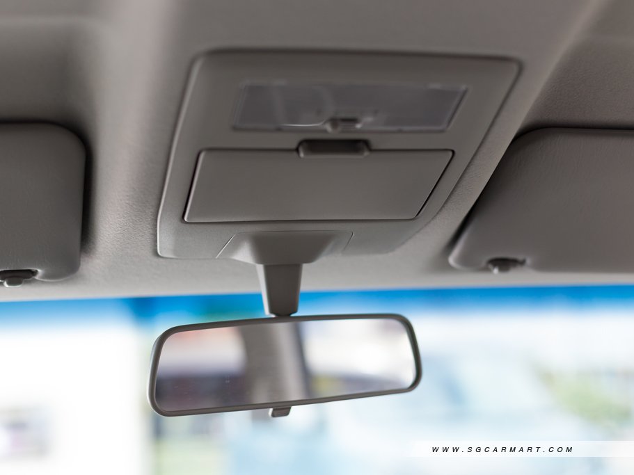 https://i.i-sgcm.com/new_cars/cars/11517/11517_g31
