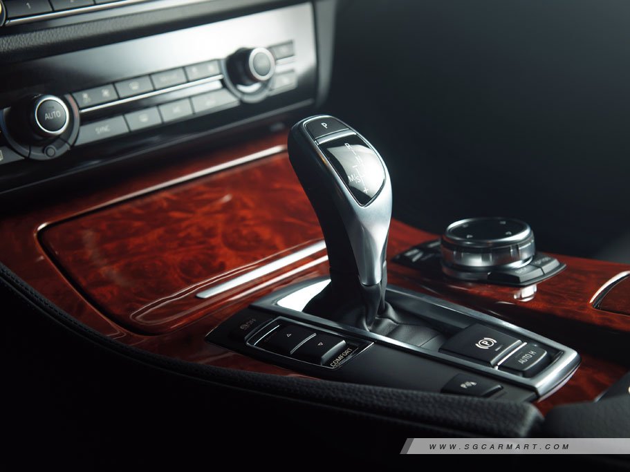 https://i.i-sgcm.com/new_cars/cars/11523/11523_g4