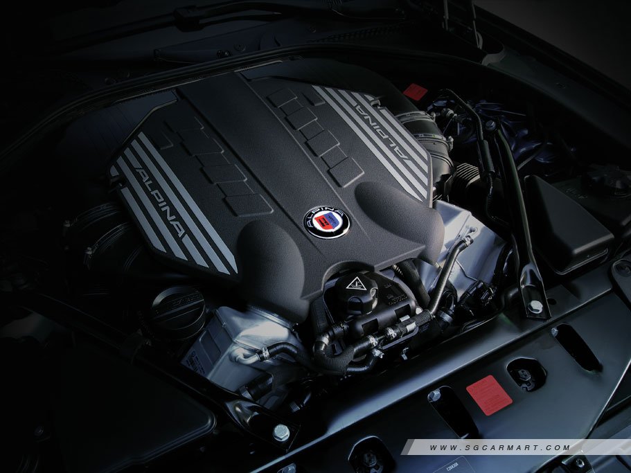 https://i.i-sgcm.com/new_cars/cars/11523/11523_g7