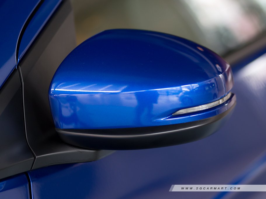 https://i.i-sgcm.com/new_cars/cars/11527/11527_g19
