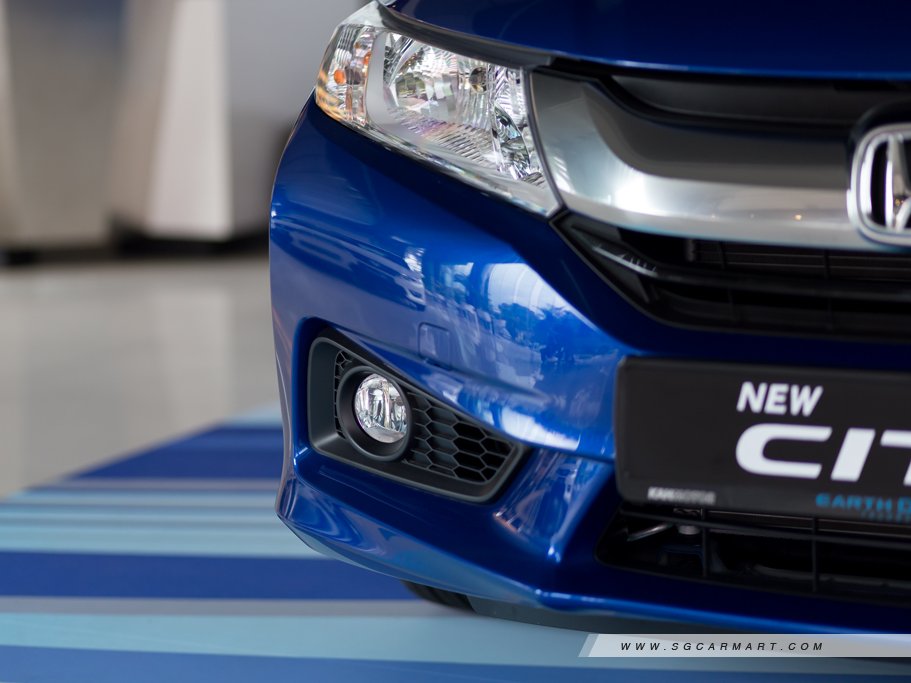 https://i.i-sgcm.com/new_cars/cars/11527/11527_g21