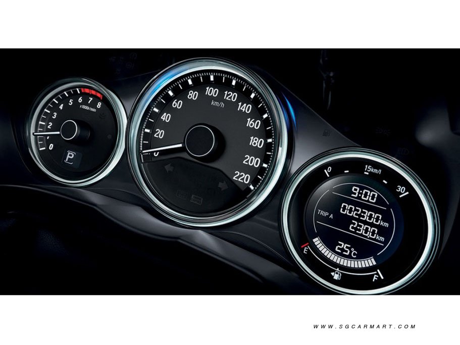 https://i.i-sgcm.com/new_cars/cars/11527/11527_g61