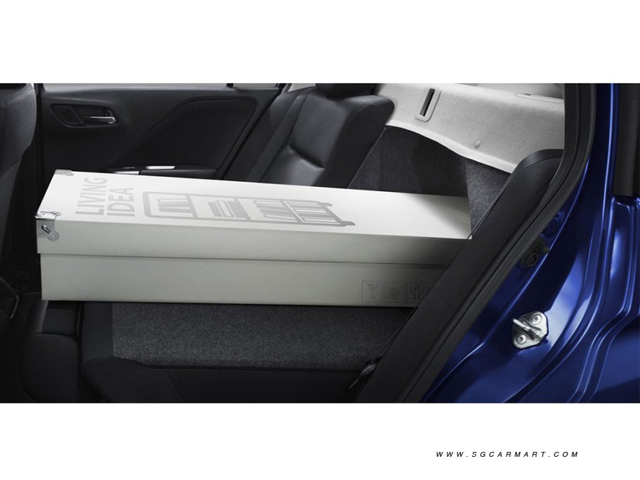 https://i.i-sgcm.com/new_cars/cars/11527/11527_g63