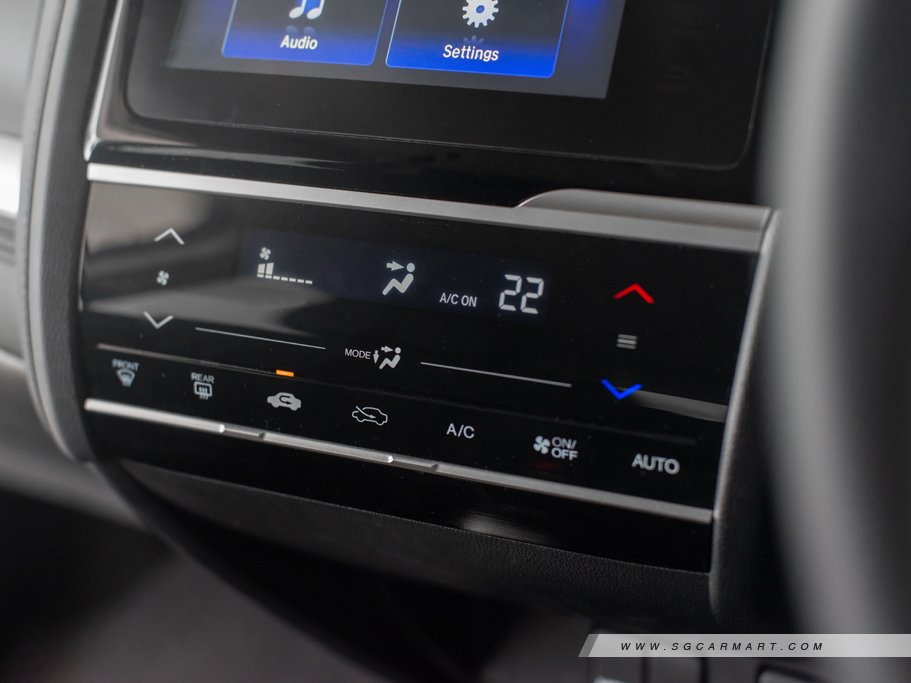 https://i.i-sgcm.com/new_cars/cars/11531/11531_g108