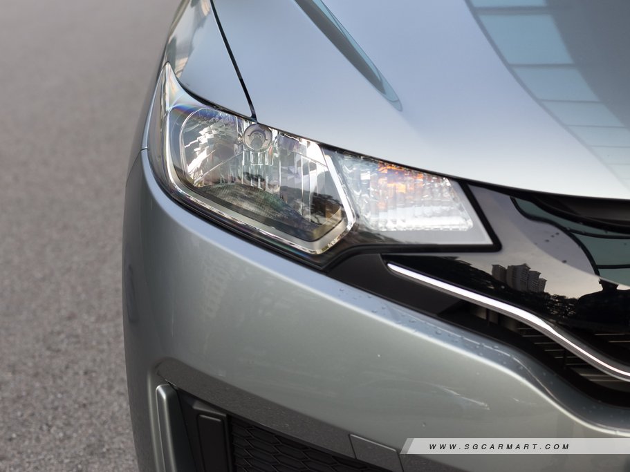 https://i.i-sgcm.com/new_cars/cars/11531/11531_g29
