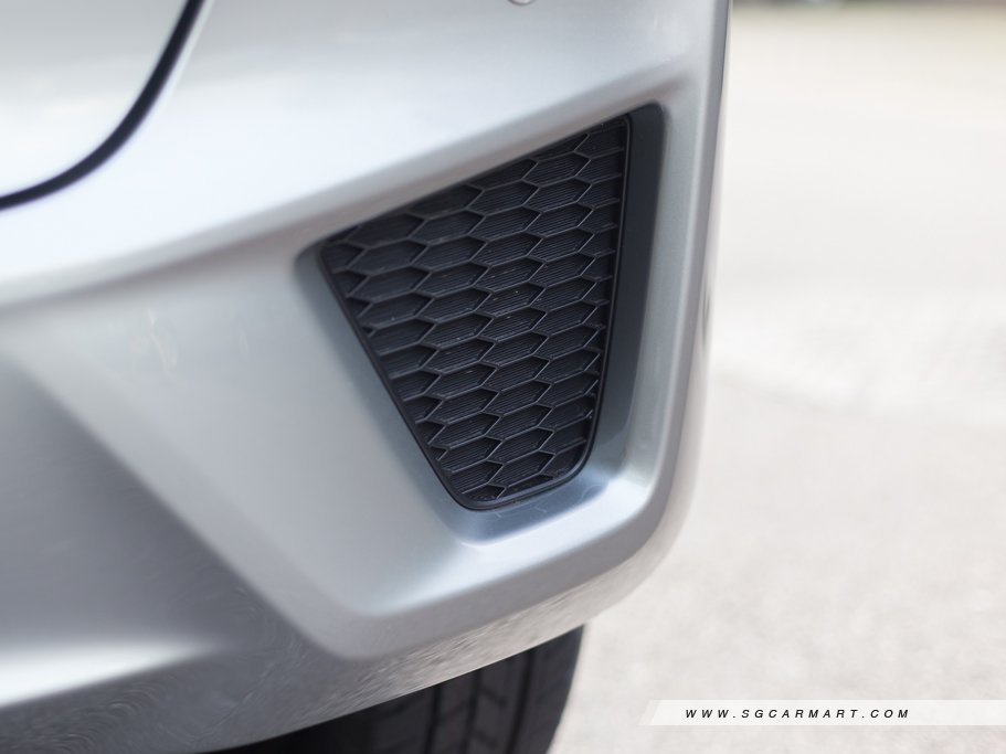 https://i.i-sgcm.com/new_cars/cars/11531/11531_g31
