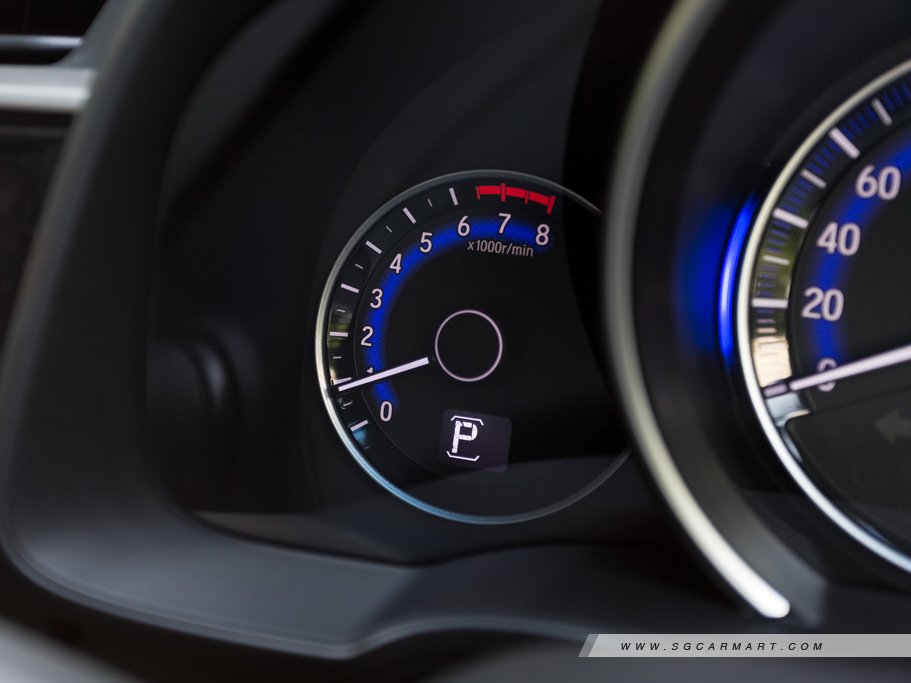 https://i.i-sgcm.com/new_cars/cars/11531/11531_g37