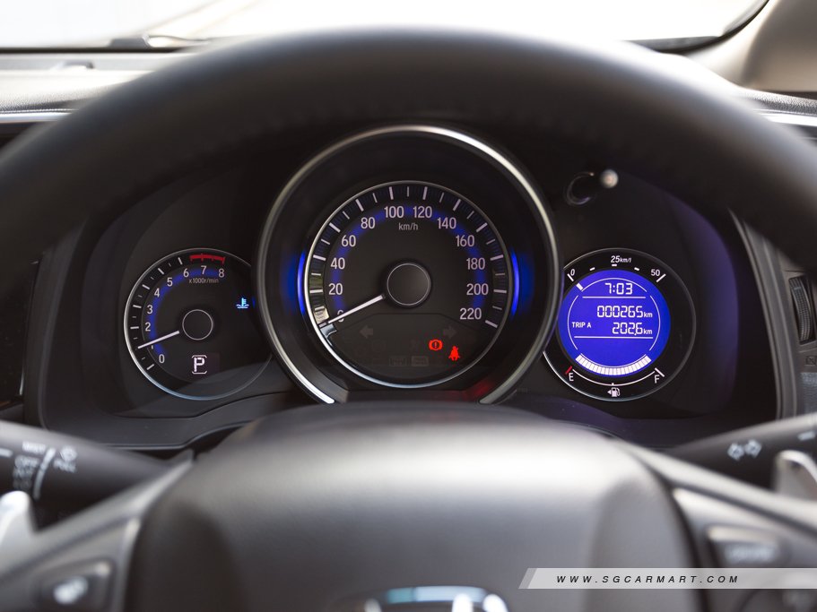 https://i.i-sgcm.com/new_cars/cars/11531/11531_g39