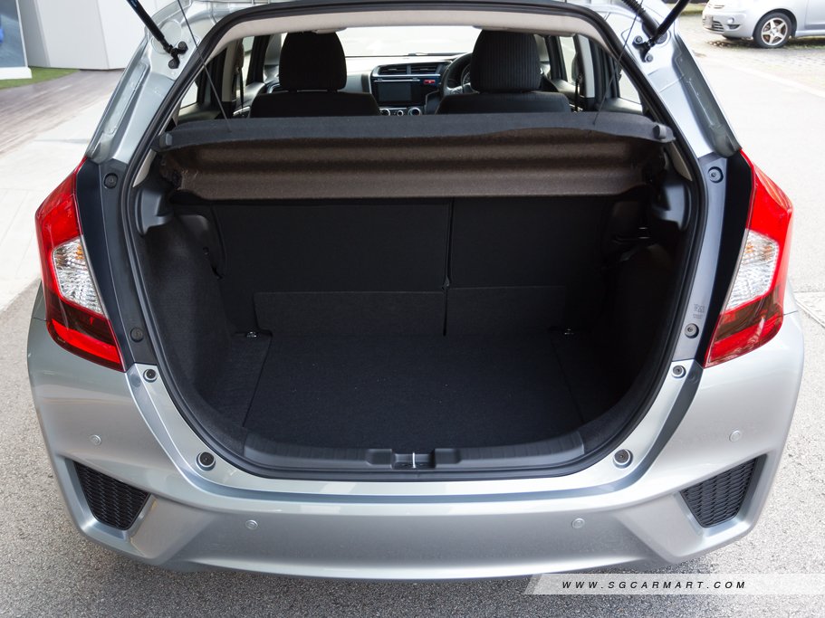 https://i.i-sgcm.com/new_cars/cars/11531/11531_g45