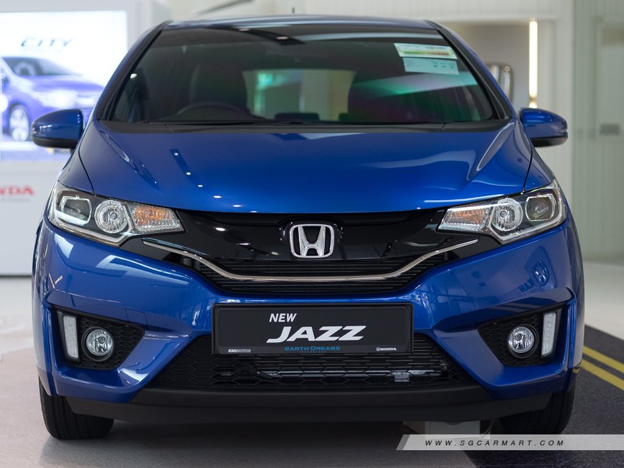 https://i.i-sgcm.com/new_cars/cars/11531/11531_g48