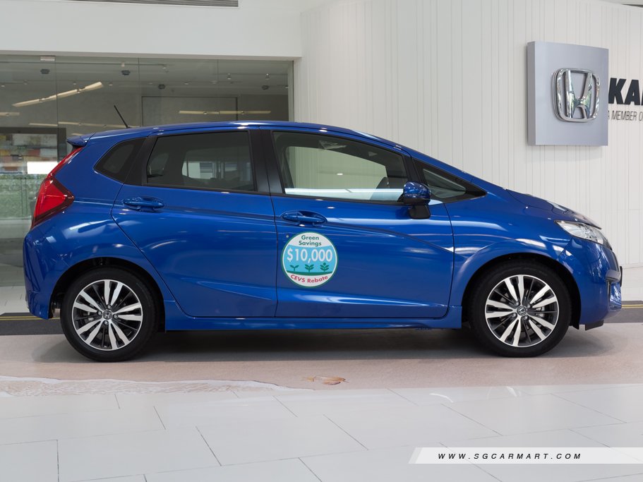 https://i.i-sgcm.com/new_cars/cars/11531/11531_g49