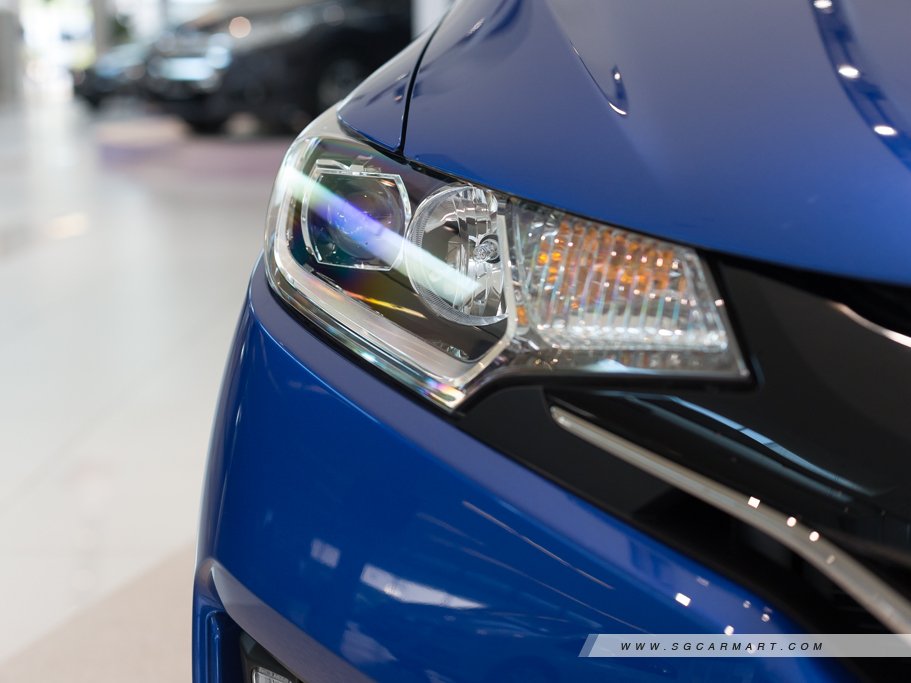 https://i.i-sgcm.com/new_cars/cars/11531/11531_g61