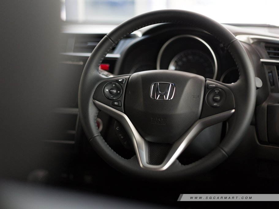 https://i.i-sgcm.com/new_cars/cars/11531/11531_g67