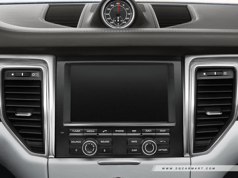 https://i.i-sgcm.com/new_cars/cars/11541/11541_g12