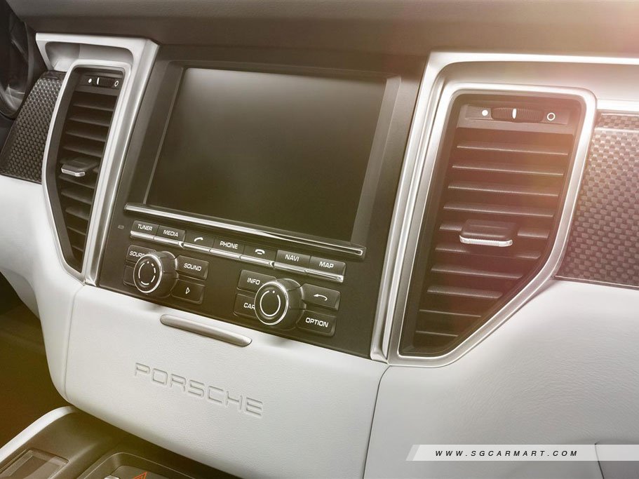 https://i.i-sgcm.com/new_cars/cars/11541/11541_g13