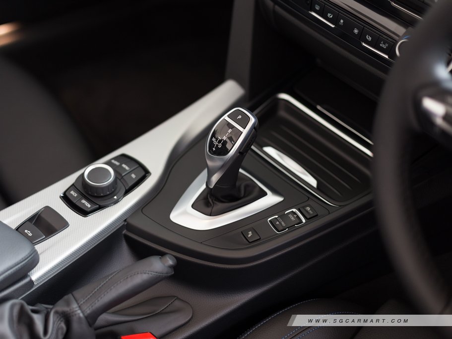 https://i.i-sgcm.com/new_cars/cars/11545/11545_g37