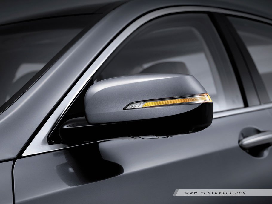 https://i.i-sgcm.com/new_cars/cars/11547/11547_g10
