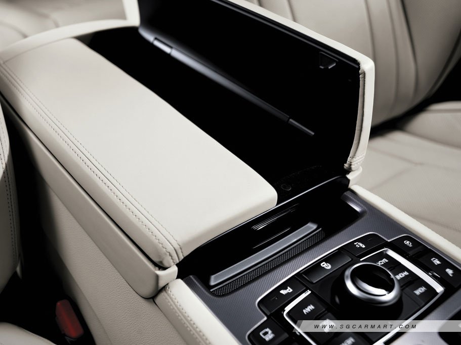 https://i.i-sgcm.com/new_cars/cars/11547/11547_g19