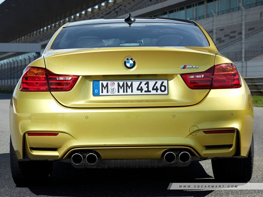 BMW M4 Coupe 7