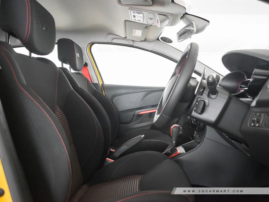 https://i.i-sgcm.com/new_cars/cars/11554/11554_g25