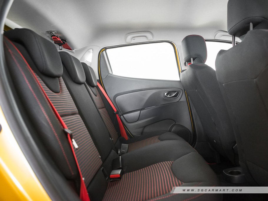 https://i.i-sgcm.com/new_cars/cars/11554/11554_g26