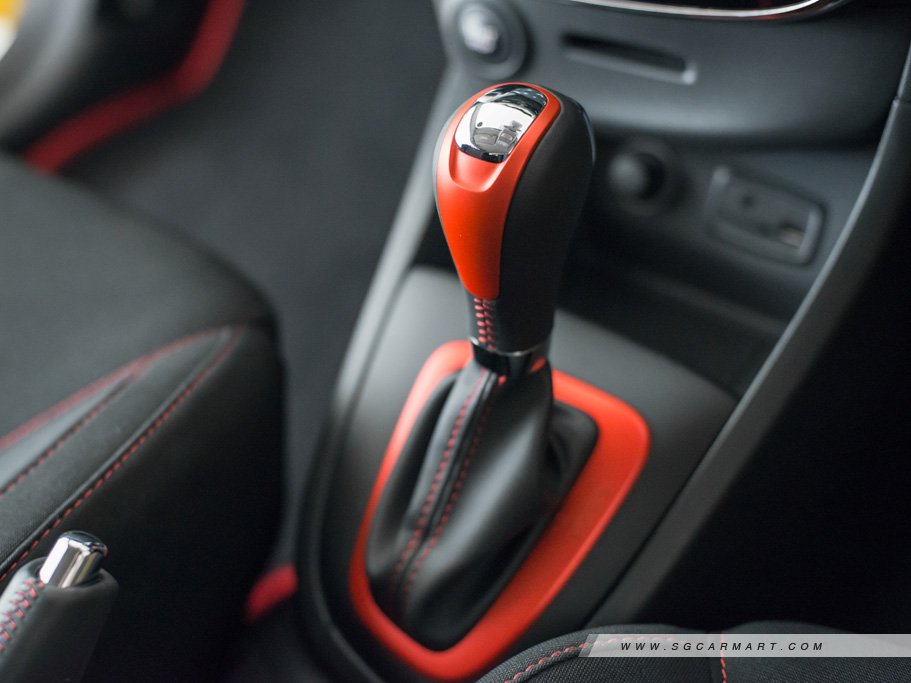 https://i.i-sgcm.com/new_cars/cars/11554/11554_g36