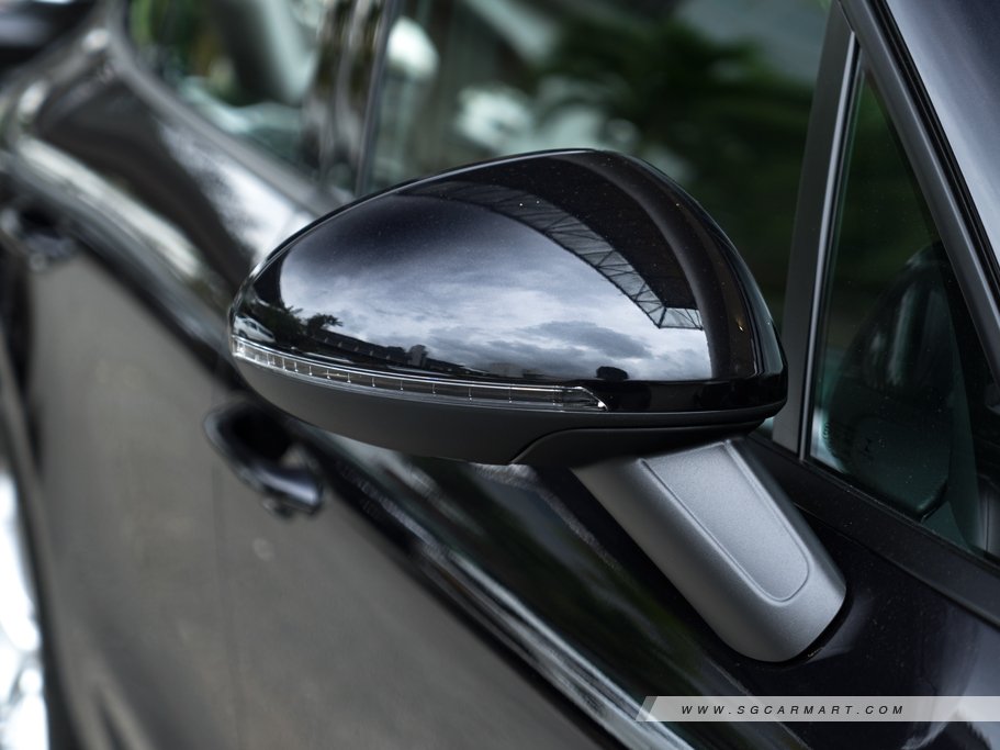 https://i.i-sgcm.com/new_cars/cars/11555/11555_g10