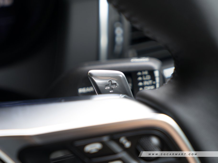 https://i.i-sgcm.com/new_cars/cars/11555/11555_g27