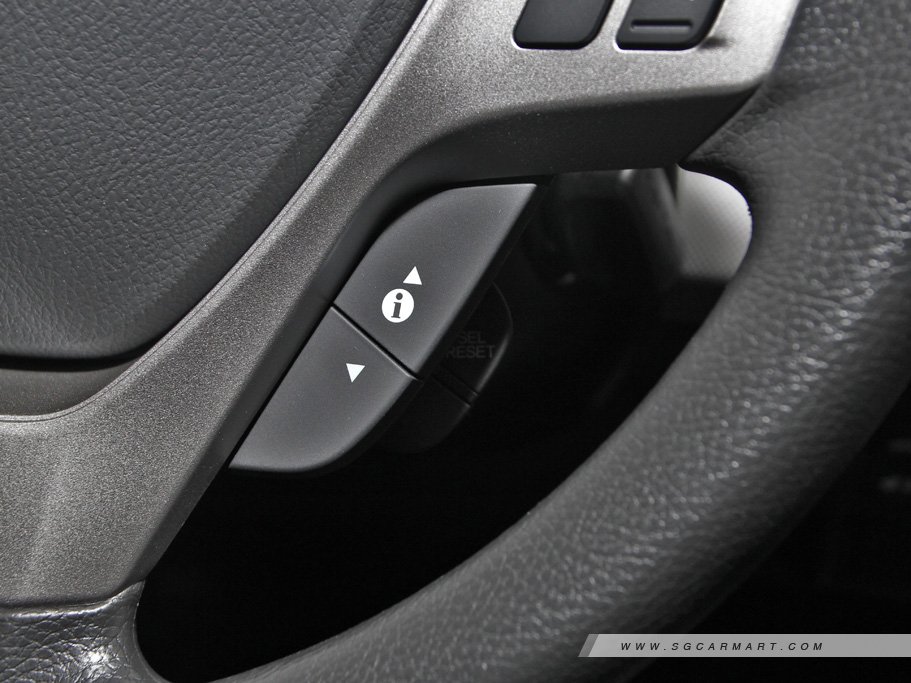 https://i.i-sgcm.com/new_cars/cars/11556/11556_g18