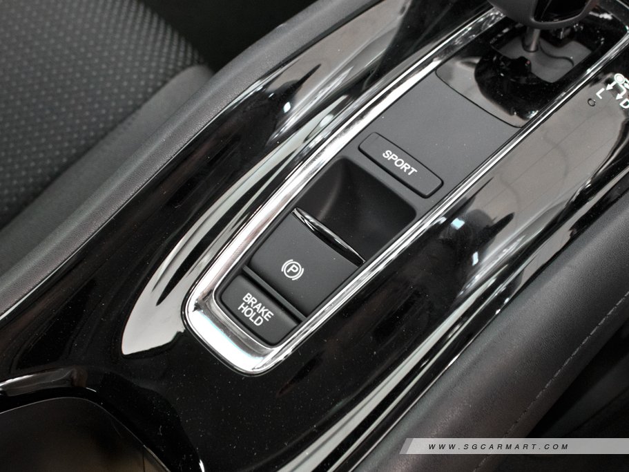 https://i.i-sgcm.com/new_cars/cars/11557/11557_g101