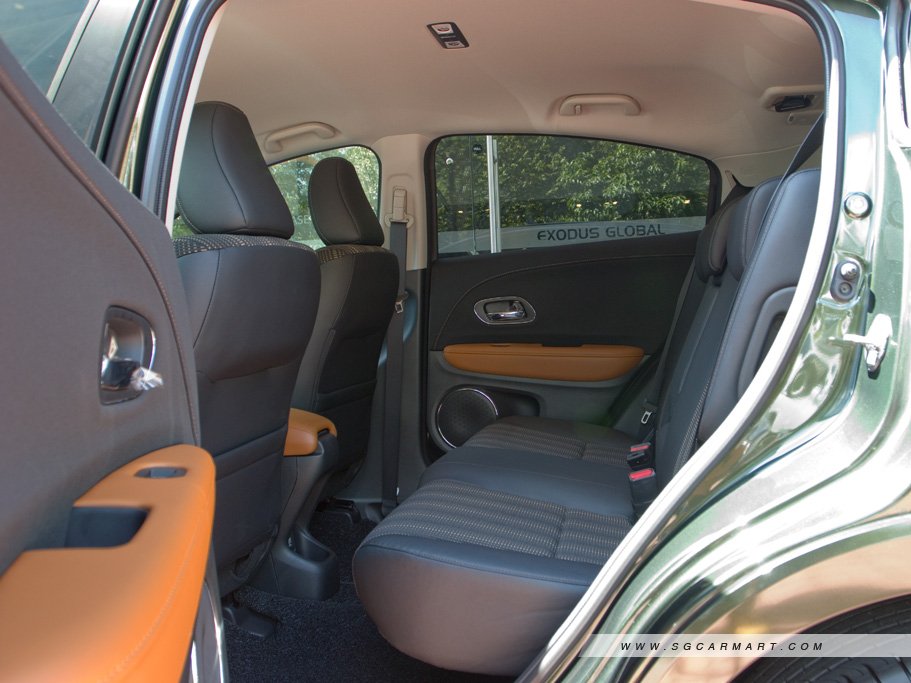 https://i.i-sgcm.com/new_cars/cars/11557/11557_g31