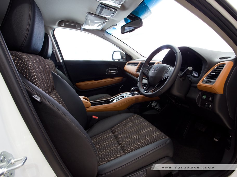 https://i.i-sgcm.com/new_cars/cars/11557/11557_g68