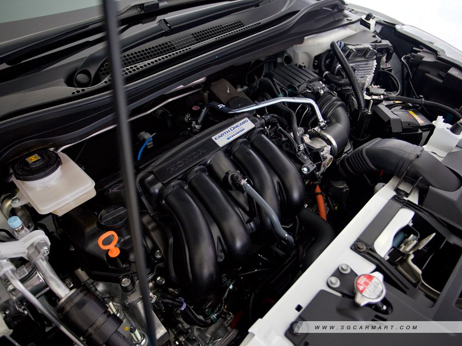 https://i.i-sgcm.com/new_cars/cars/11557/11557_g86